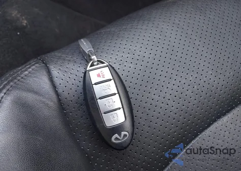 2010 Infiniti G37 z USA, uszkodzony, nr VIN JN1CV6AR3AM251896